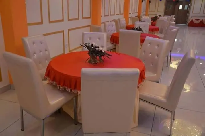 غورغاون Hotel Red Huts 0*,  الهند