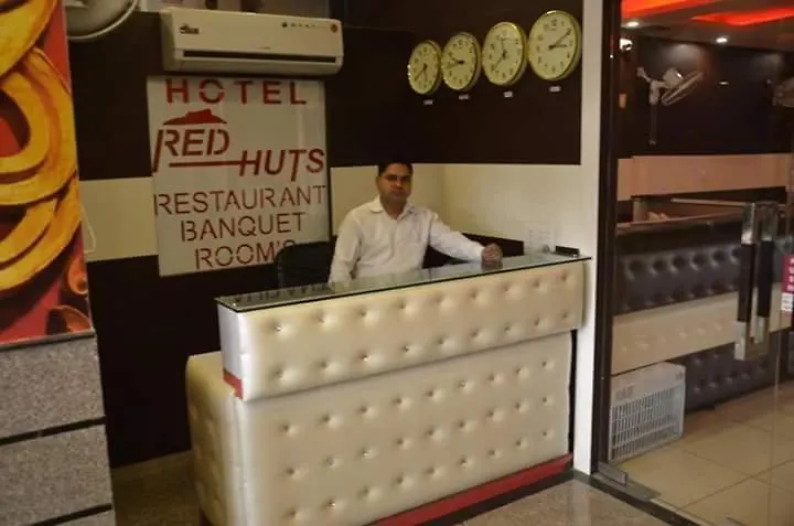 Hotel Red Huts Gurgaon 0*,  India