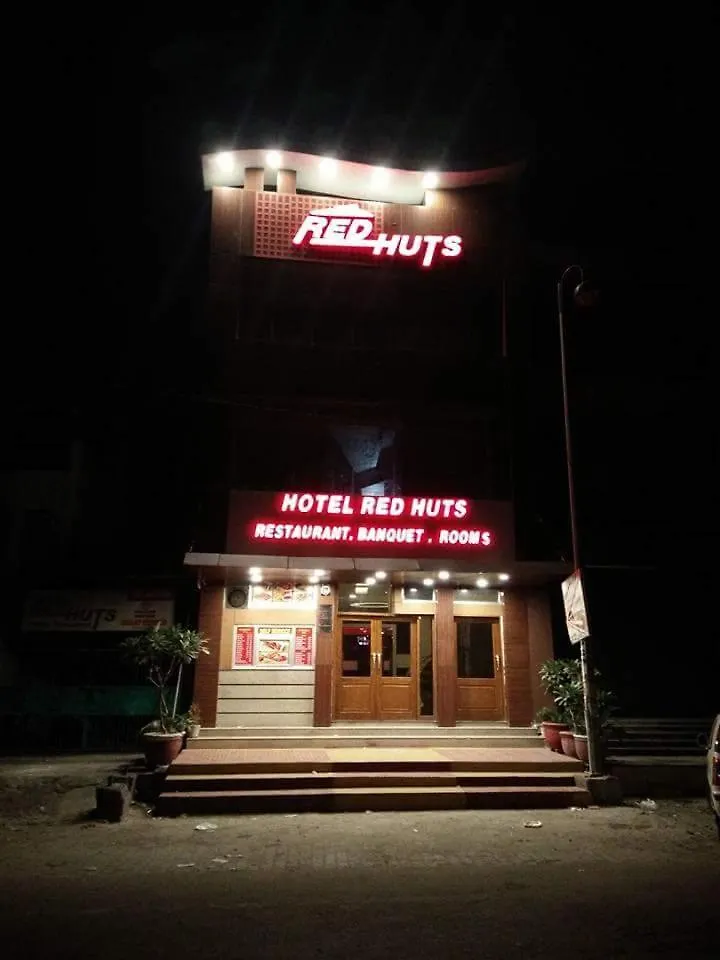Hotel Red Huts Gurgaon